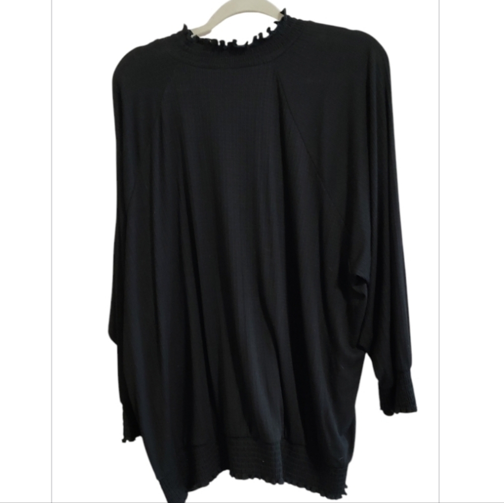 Torrid Black Ruffled Neckline Gauze Blouse Size 4X - Picture 6 of 10